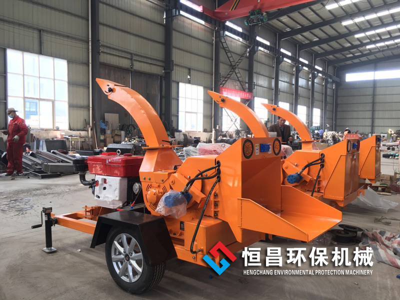 廠家直銷移動式柴油樹枝粉碎機(jī)園林綠化枝條木材粉碎機(jī)